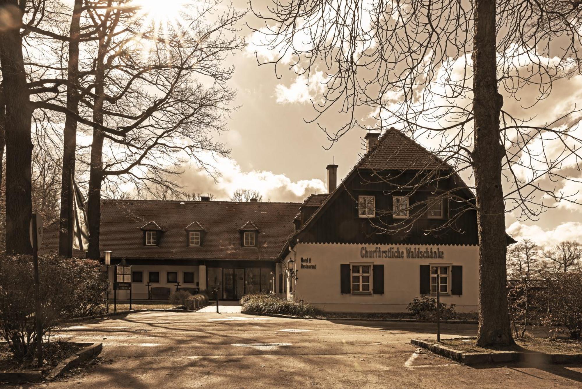 Churfuerstliche Waldschaenke Moritzburg Buitenkant foto
